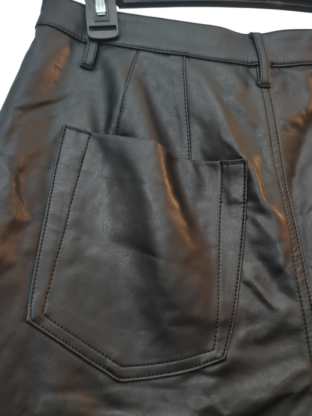 FREE PEOPLE High Waist Black Vegan Leather Shorts Size 12 Festival Grunge Chic - Picture 4 of 8